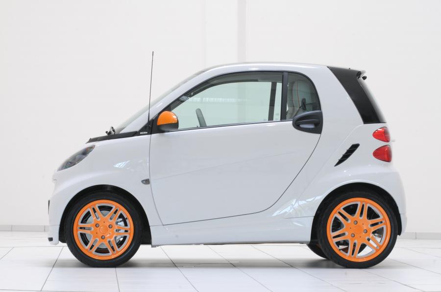  Smart ForTwo Tailor Made by Brabus 2009 года  (фото 11 из 15)